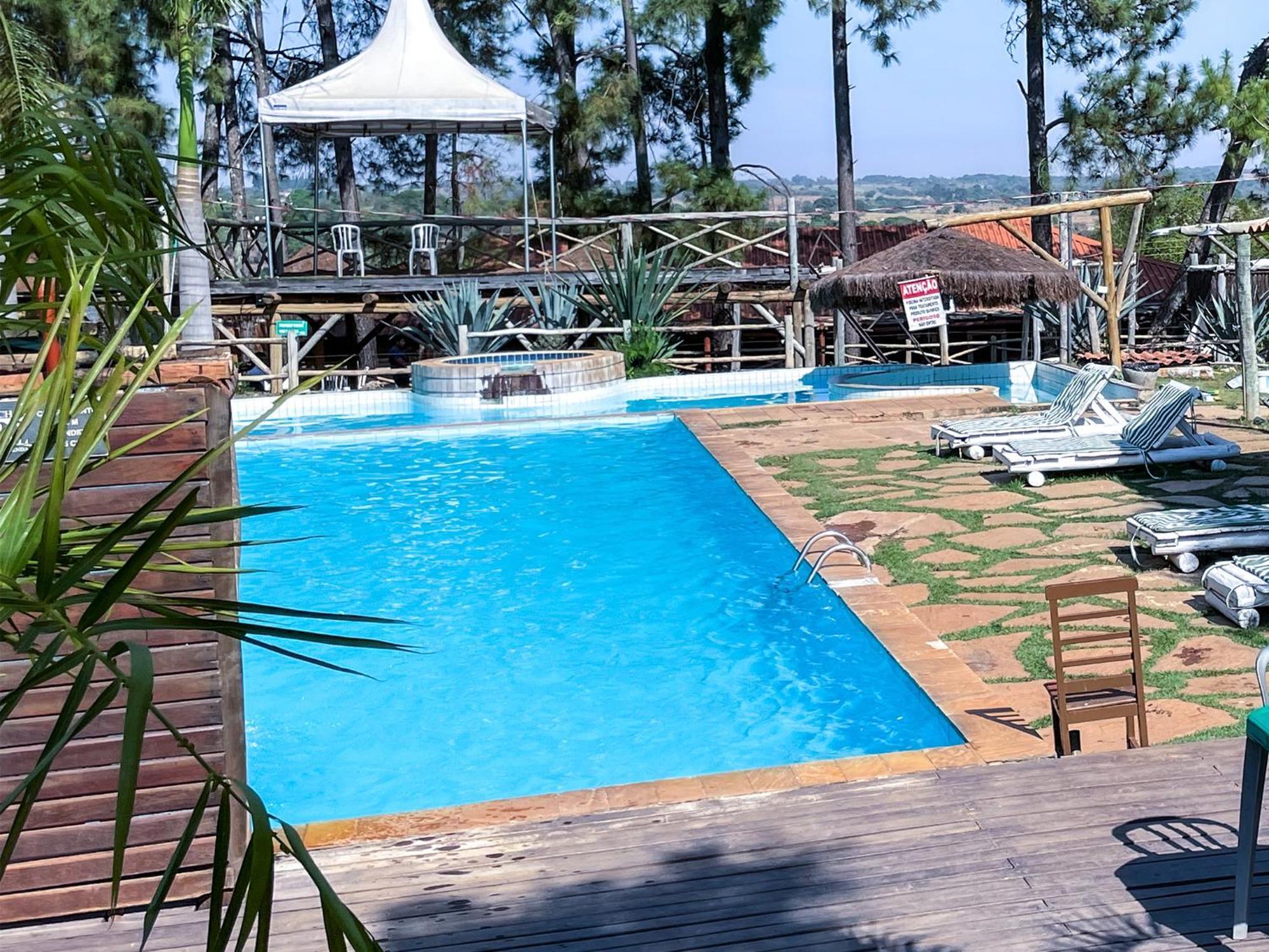 Ranchos 30 Fazenda 3* Hidrolandia (Goias)